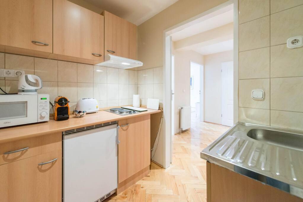 Venus Apartments - Renate Budapest Exterior photo